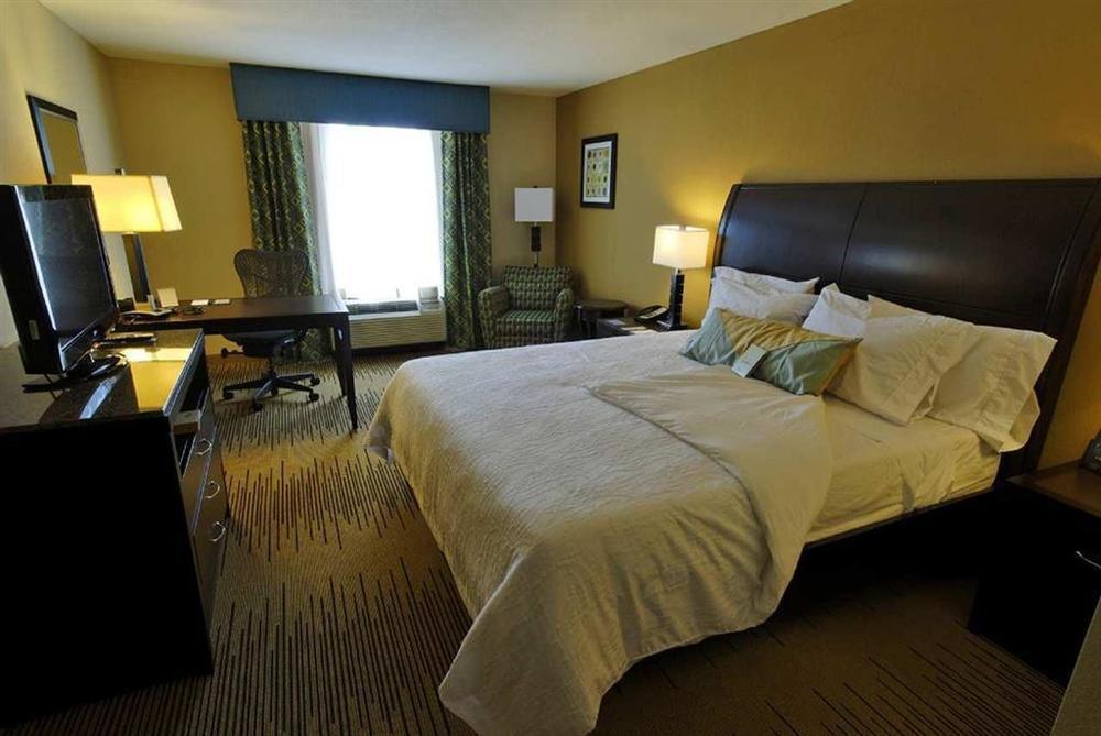 Hilton Garden Inn Cincinnati/Mason Δωμάτιο φωτογραφία